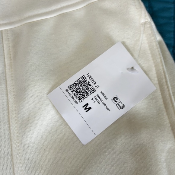 Forever 21 Scuba Knot Pants Cream - Picture 6 of 6